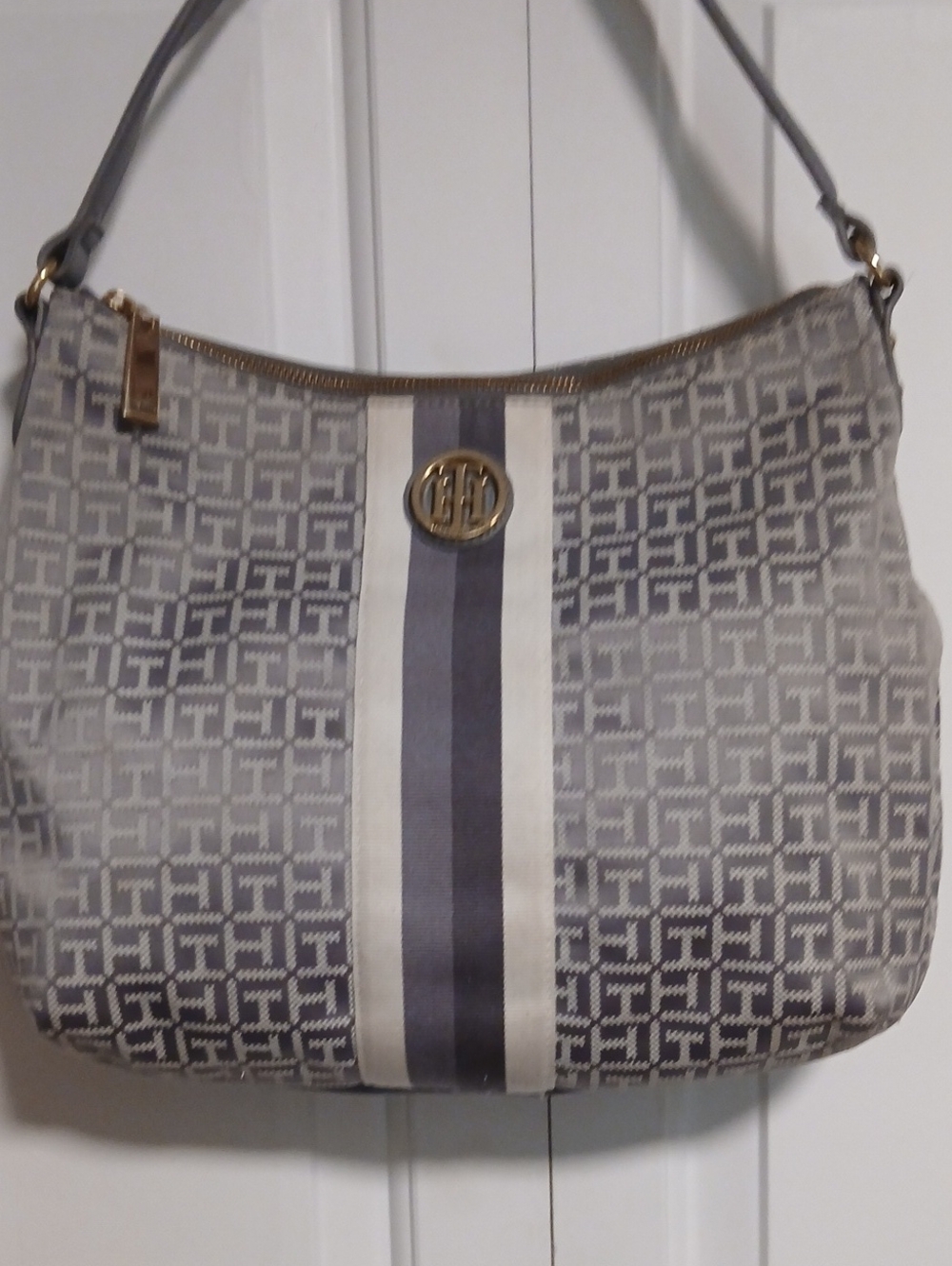 Tommy Hilfiger Gray Monogram Shoulder Bag with Cream & Navy Center Stripe